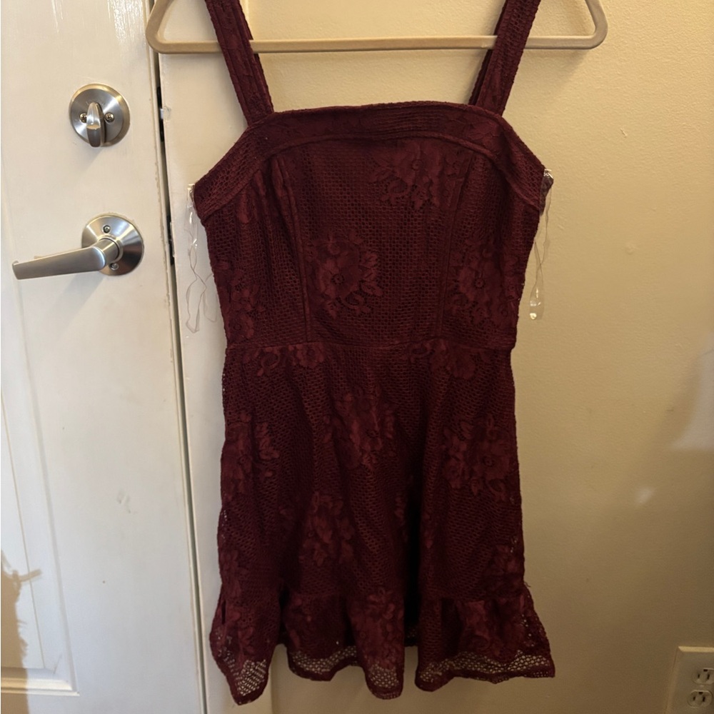 Speechless mini dress, sleeveless, mauve/purple